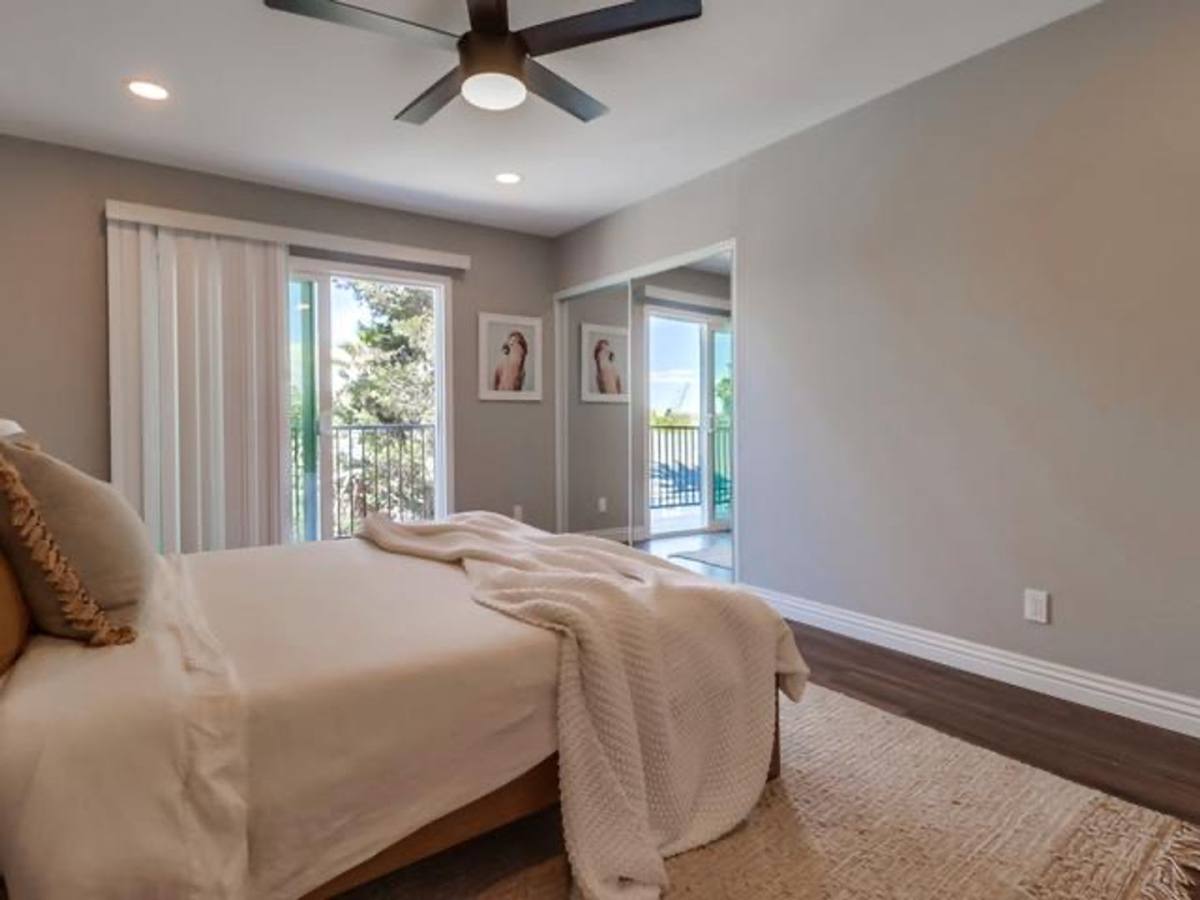 Apartment for rent at 137-149 Avocado St, Encinitas, CA 92024