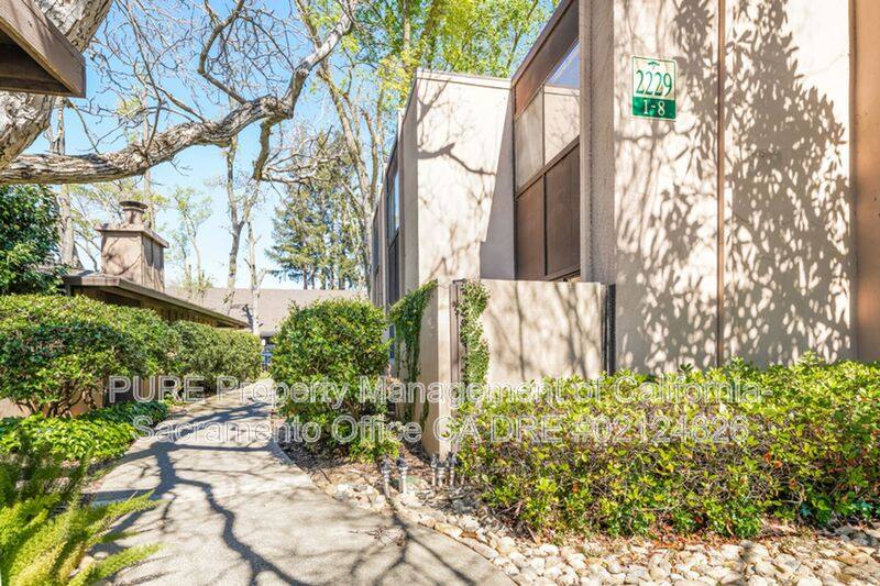 House for rent at 2229 Woodside Lane #4, Sacramento, CA 95825