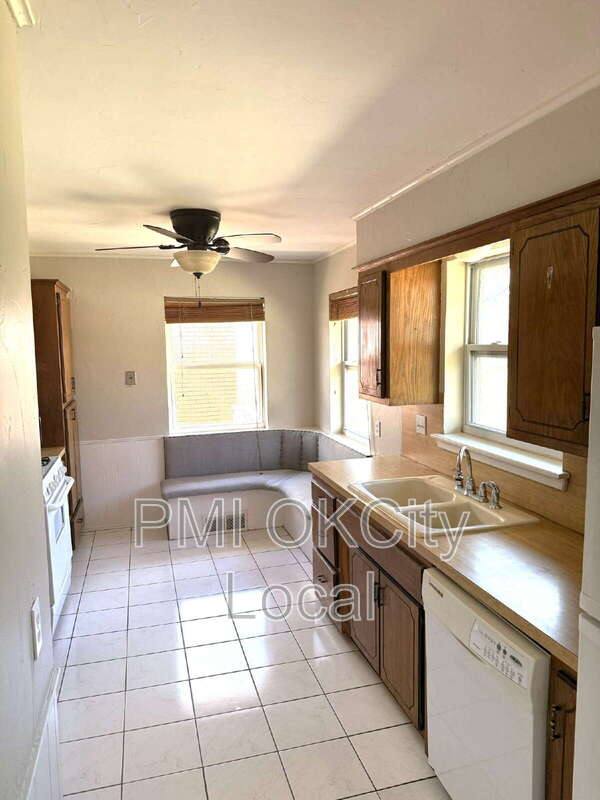 House for rent at 3025 NW 67th St, Oklahoma City, OK 73116