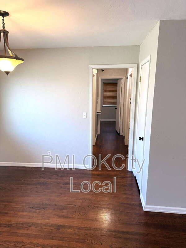 House for rent at 3025 NW 67th St, Oklahoma City, OK 73116