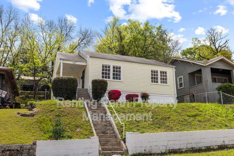 House for rent at 931 41st St Ensley, Birmingham, AL 35208