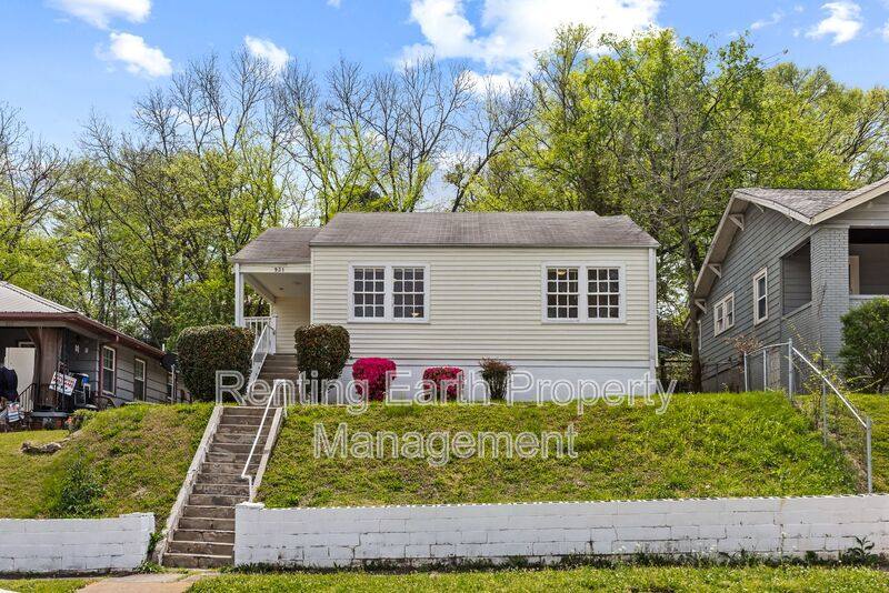 House for rent at 931 41st St Ensley, Birmingham, AL 35208