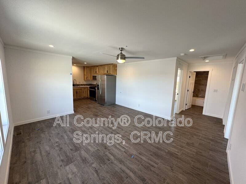 Apartment for rent at 690 E Hahns Peak, Pueblo, CO 81007
