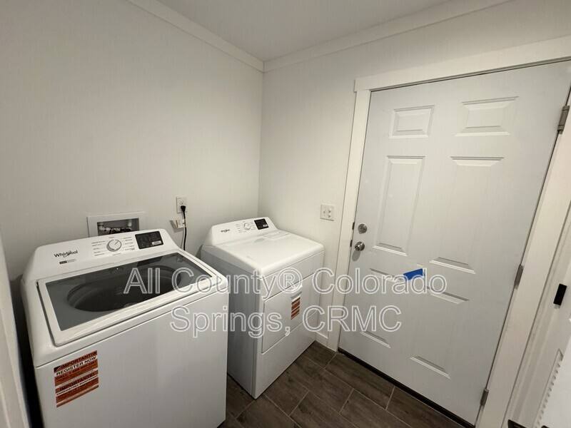 Apartment for rent at 690 E Hahns Peak, Pueblo, CO 81007