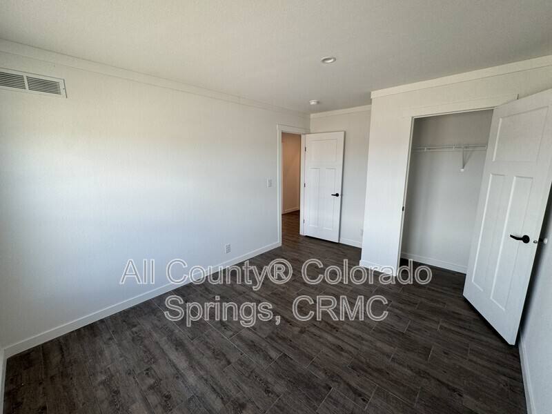 Apartment for rent at 690 E Hahns Peak, Pueblo, CO 81007