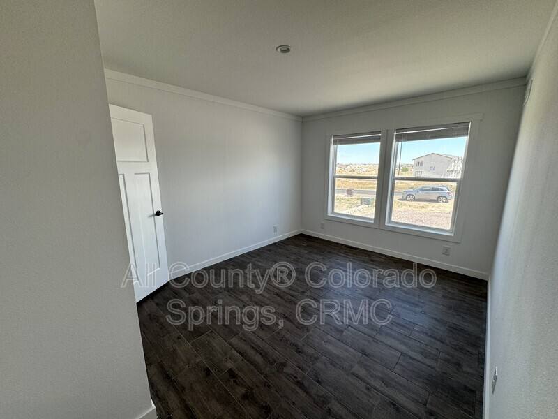 Apartment for rent at 690 E Hahns Peak, Pueblo, CO 81007