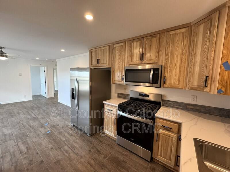 Apartment for rent at 692 E Hahns Peak Ave, Pueblo, CO 81007