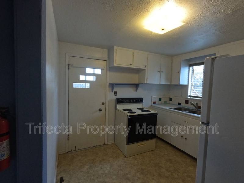 Condo for rent at 417 N Hollywood St #2, Fort Collins, CO 80521