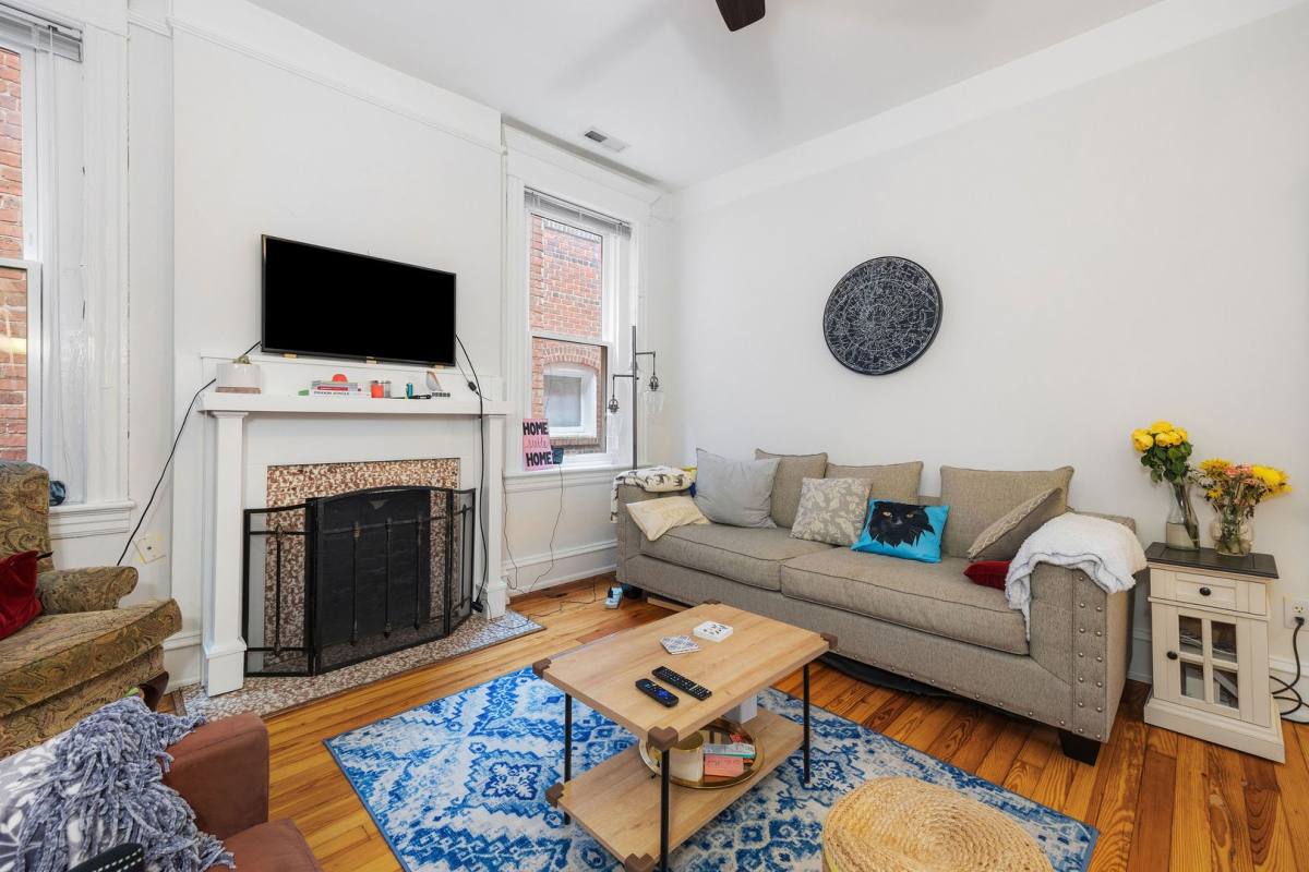 Apartment for rent at 22 N Arthur Ashe Blvd, Richmond, VA 23220