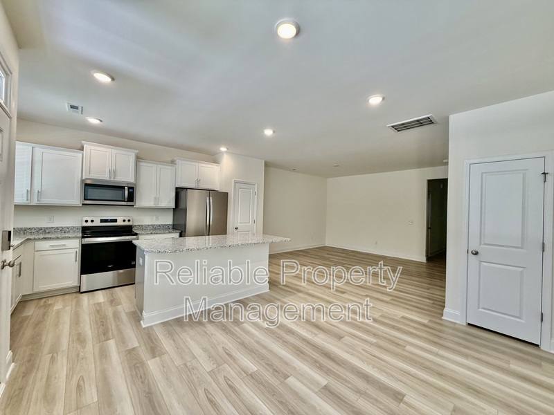 Townhouse for rent at 6407 Granite Quarry Dr, Raleigh, NC 27610