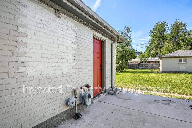House for rent at 8316 E 16th Ave, Denver, CO 80220