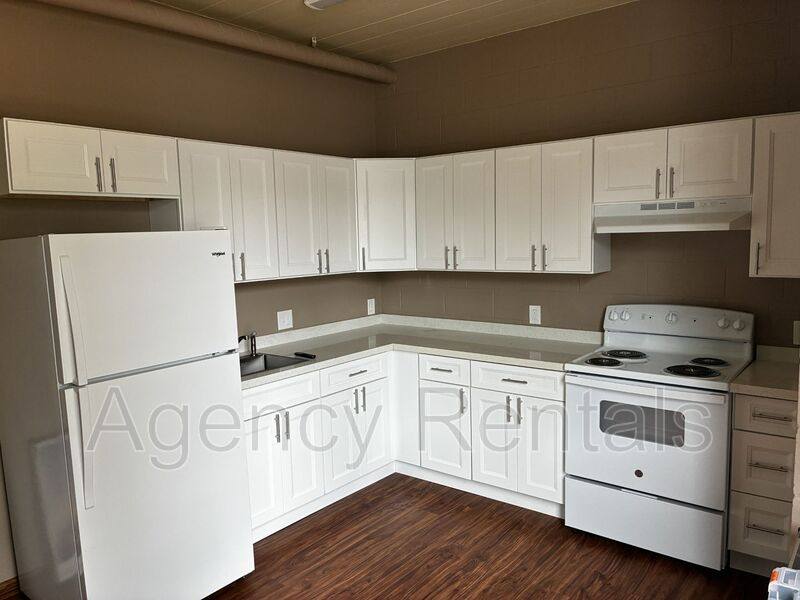 Apartment for rent at 1407 Pensacola St #407, Honolulu, HI 96822