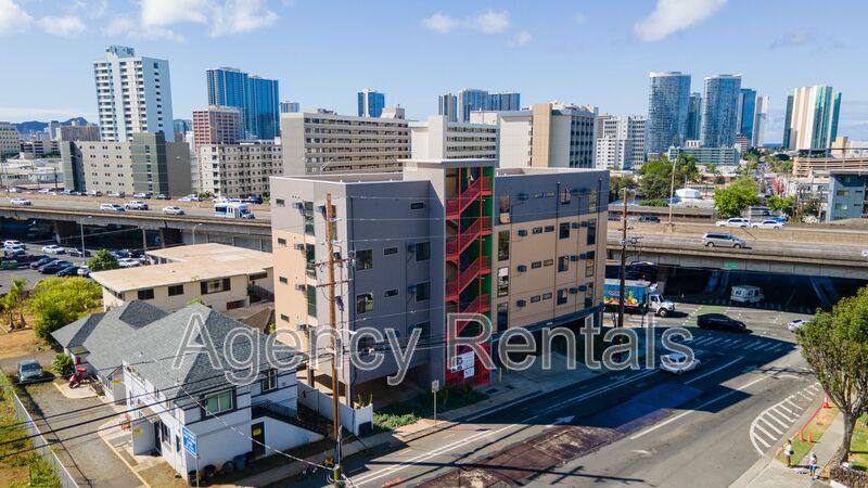 Apartment for rent at 1407 Pensacola St #403, Honolulu, HI 96822
