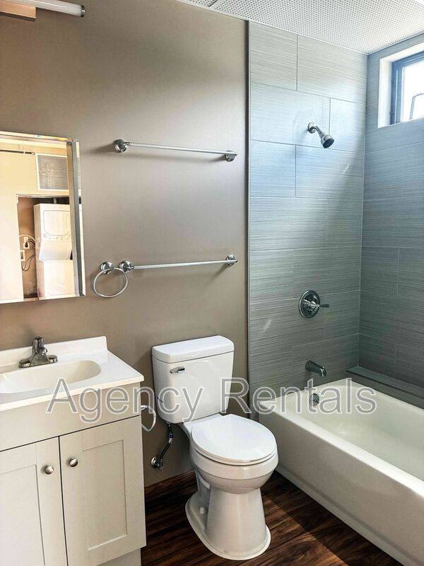 Apartment for rent at 1407 Pensacola St #403, Honolulu, HI 96822