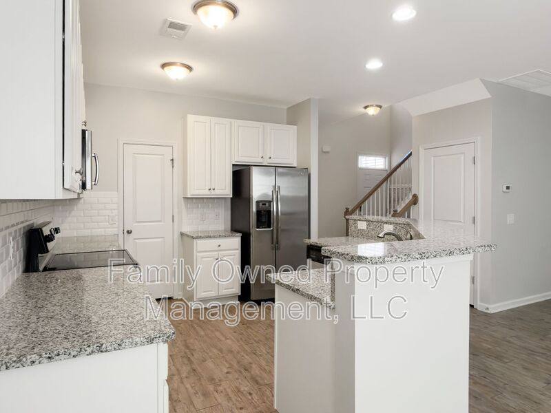 House for rent at 8968 Cat Tail Pond Rd, Summerville, SC 29485