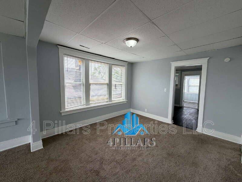 Apartment for rent at 544 Pennsylvania St #2F 2nd Floor, Gary, IN 46402