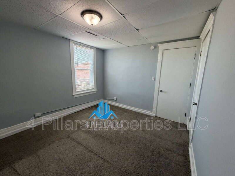 Apartment for rent at 544 Pennsylvania St #2F 2nd Floor, Gary, IN 46402