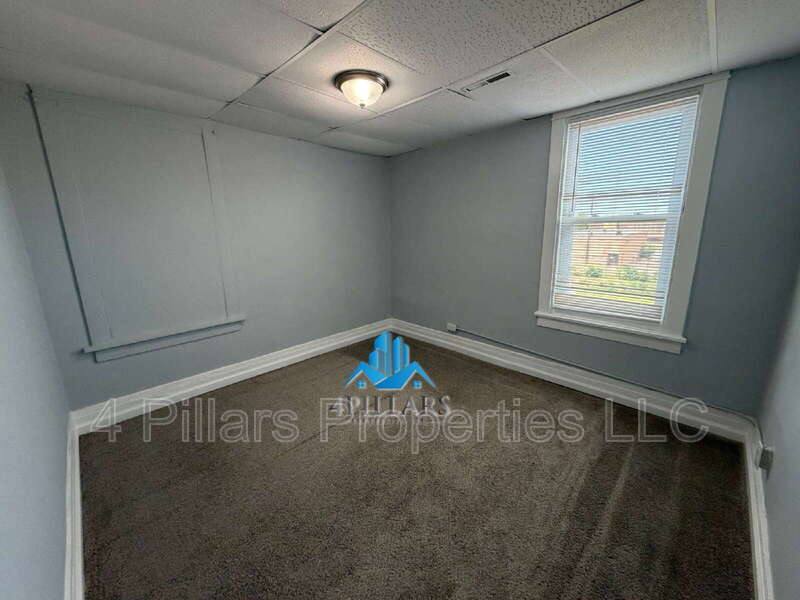 Apartment for rent at 544 Pennsylvania St #2F 2nd Floor, Gary, IN 46402