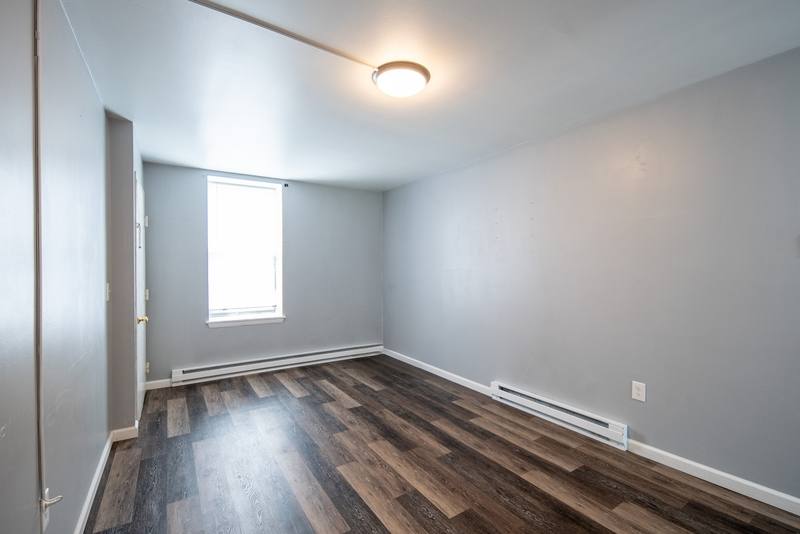 Apartment for rent at 50-62 E St #7B, Schaghticoke, NY 12154