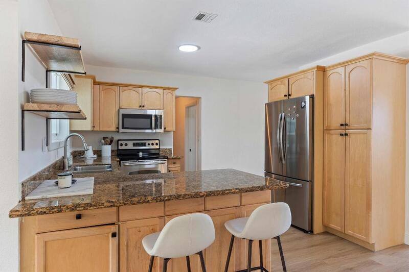 House for rent at 4921 NE 23rd Ave, Pompano Beach, FL 33064