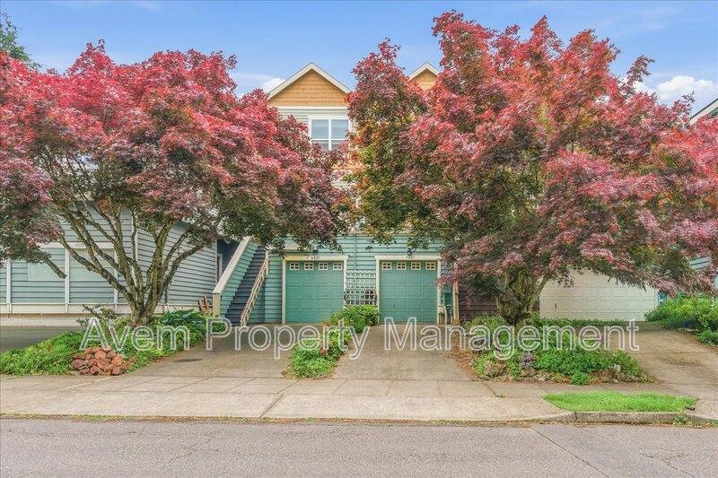 House for rent at 4527 SE 40th Ave, Portland, OR 97202