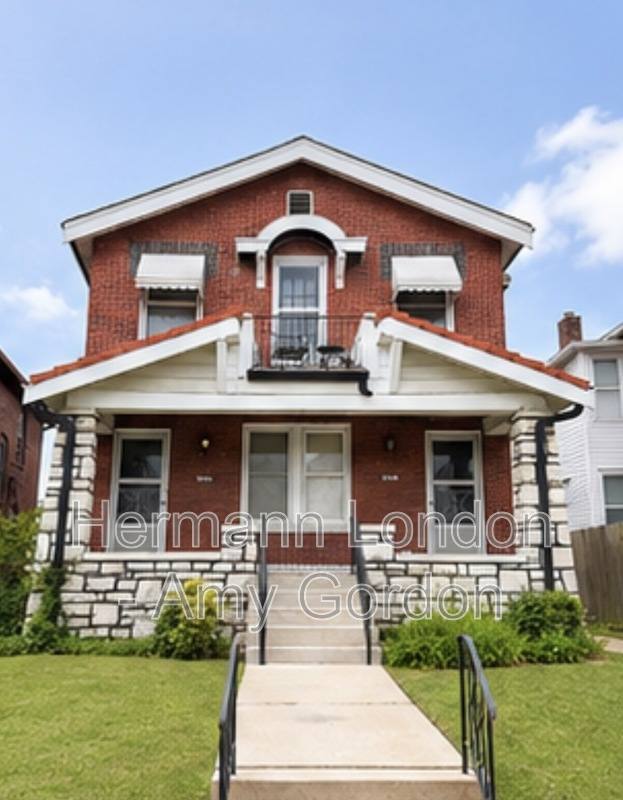 Apartment for rent at 5046 Winona Ave #B, Saint Louis, MO 63109