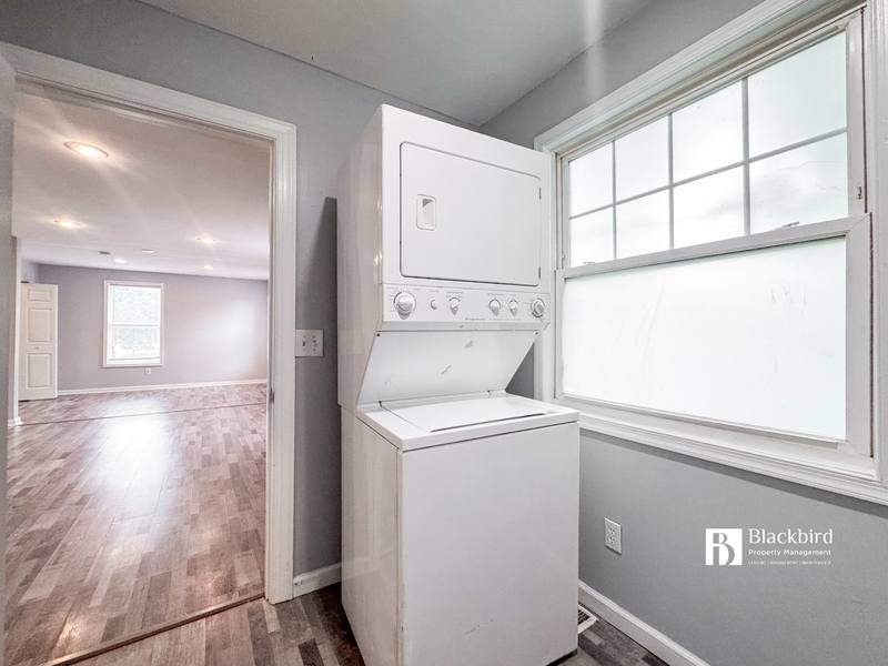 Apartment for rent at 716 55th St NE #1, Washington, DC 20019