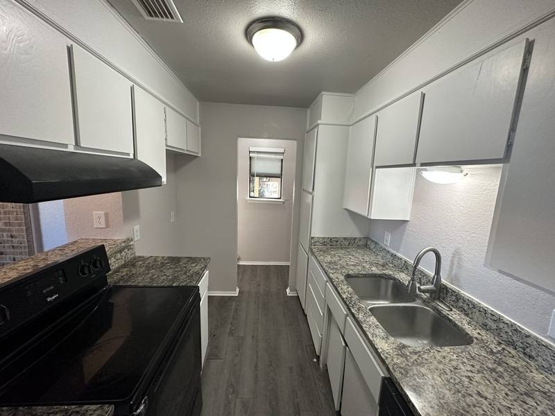 Apartment for rent at 6148 Vega Dr, Fort Worth, TX 76133