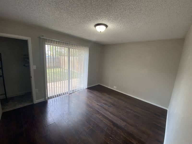 Townhouse for rent at 4811 Houghton Ave, Fort Worth, TX 76107