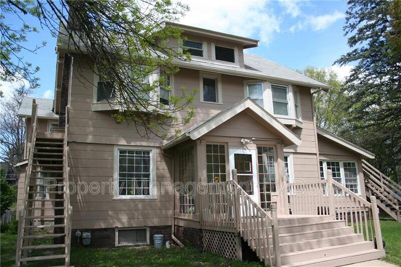 Apartment for rent at 2931 Kingman Blvd #1, Des Moines, IA 50311