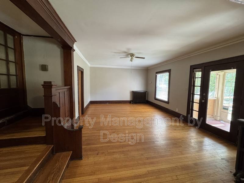 Apartment for rent at 2931 Kingman Blvd #1, Des Moines, IA 50311