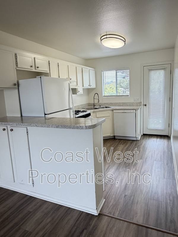 Apartment for rent at 485 Chestnut Ave - E, Carlsbad, CA 92008