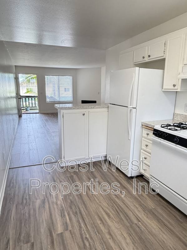 Apartment for rent at 485 Chestnut Ave - E, Carlsbad, CA 92008