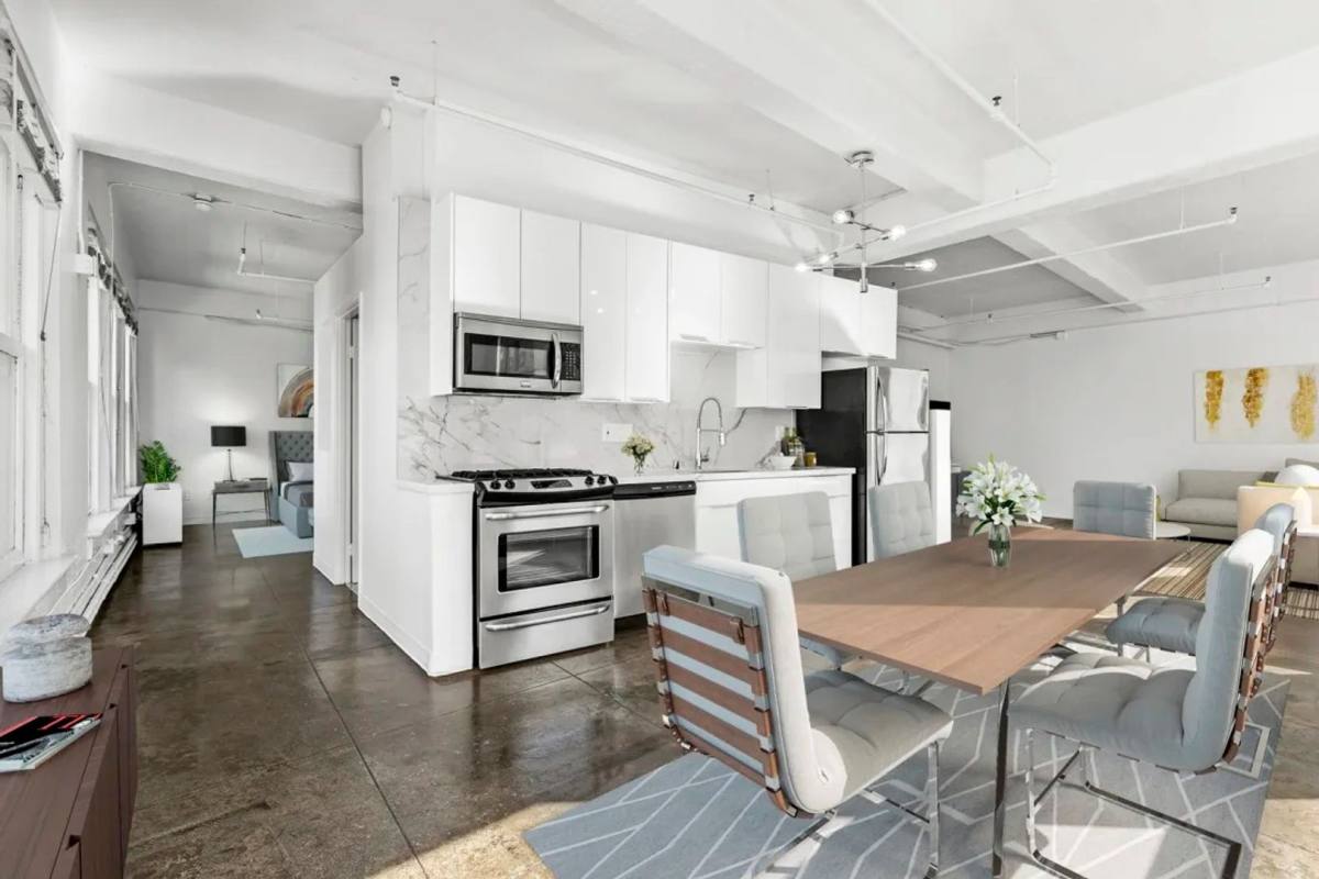 Apartment for rent at 400 S Main St, Los Angeles, CA 90013