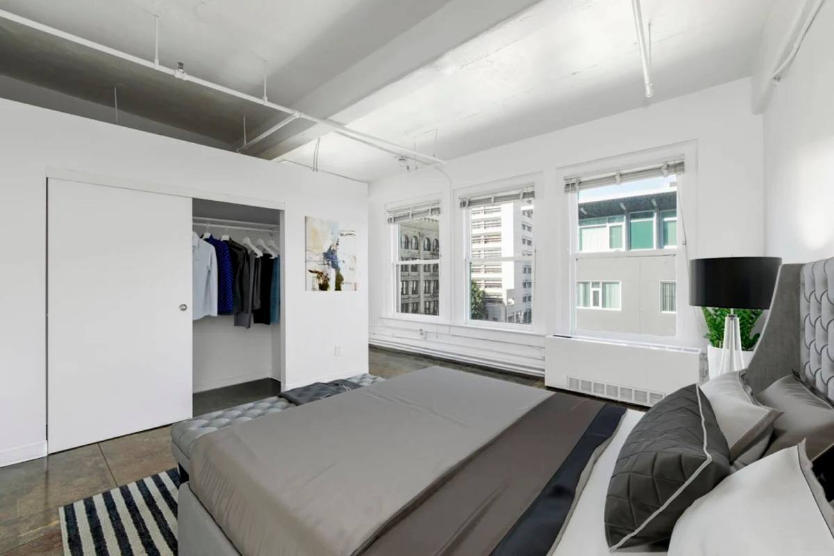 Apartment for rent at 400 S Main St, Los Angeles, CA 90013