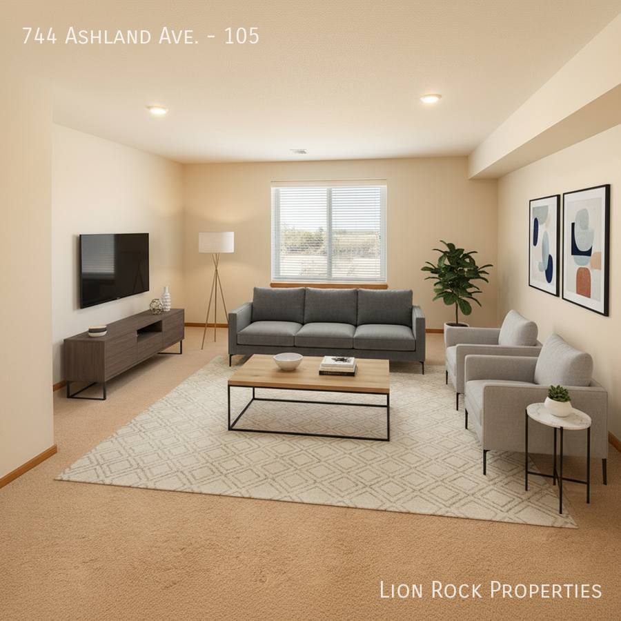 Apartment for rent at 744 Ashland Ave, Saint Paul, MN 55104