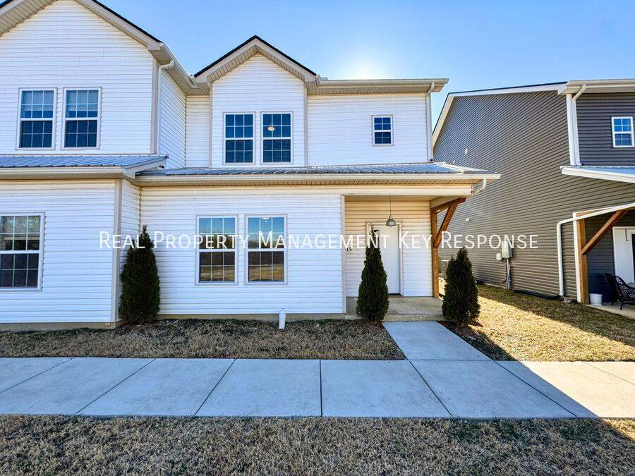 House for rent at 3615 Hydes Ferry Rd, Nashville, TN 37218
