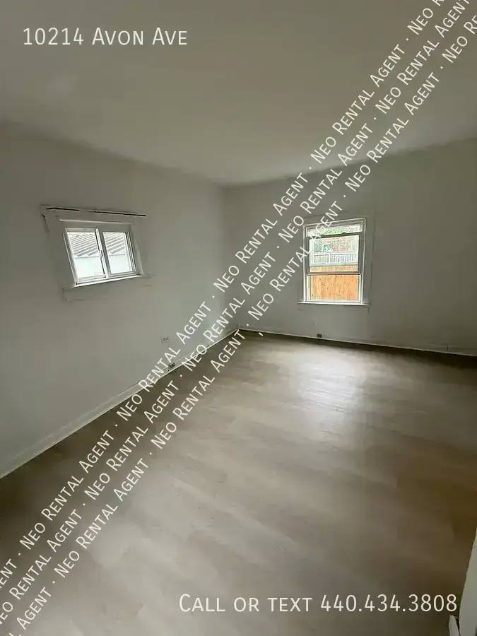 House for rent at 10214 Avon Ave, Cleveland, OH 44105