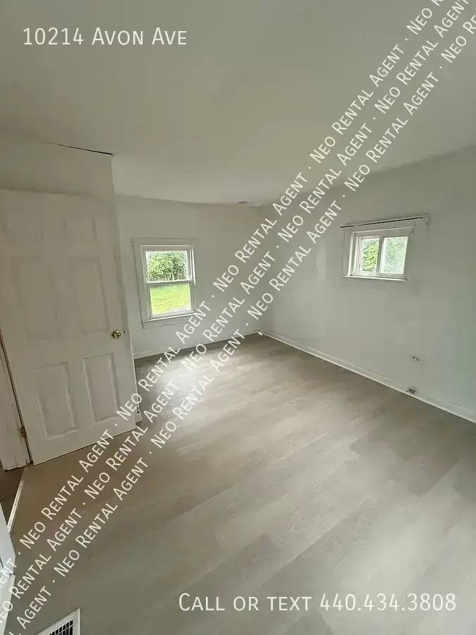House for rent at 10214 Avon Ave, Cleveland, OH 44105