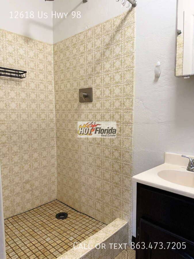 House for rent at 12618 US-Highway 98, Sebring, FL 33876