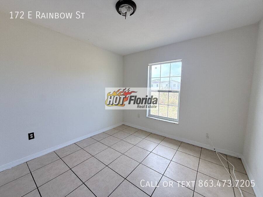 Apartment for rent at 172 E Rainbow St, Avon Park, FL 33825