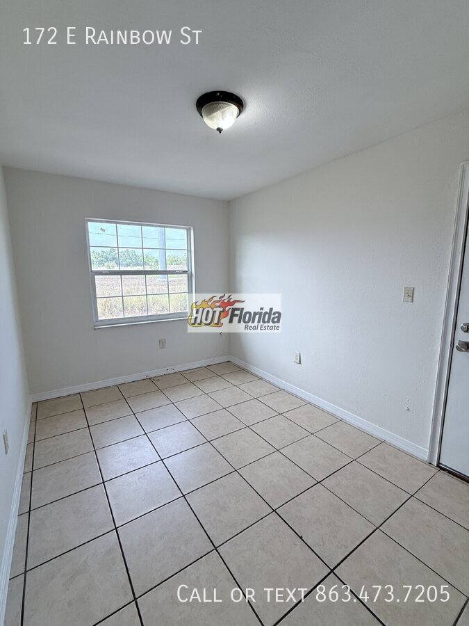 Apartment for rent at 172 E Rainbow St, Avon Park, FL 33825
