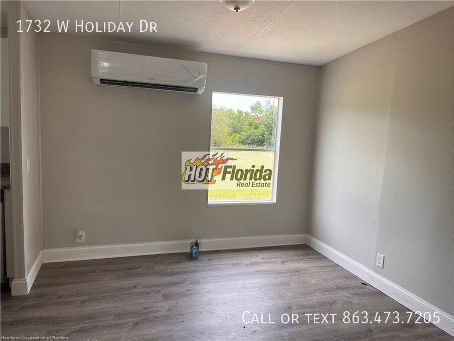 House for rent at 1732 W Holiday Dr, Lorida, FL 33857