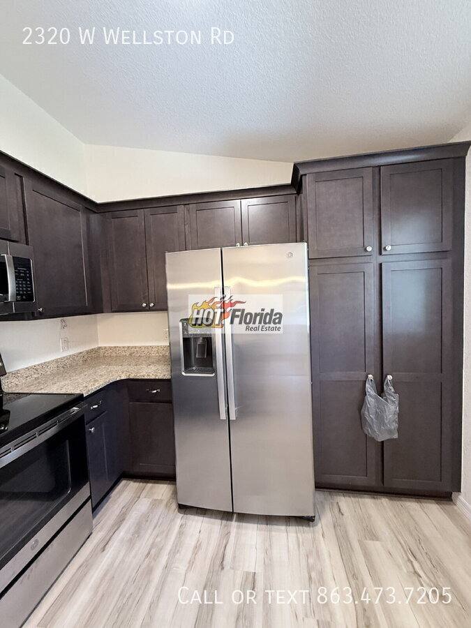 House for rent at 2320 W Wellston Rd, Avon Park, FL 33825