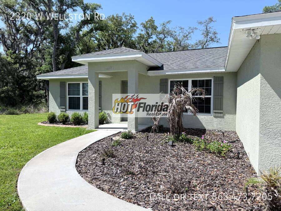 House for rent at 2320 W Wellston Rd, Avon Park, FL 33825