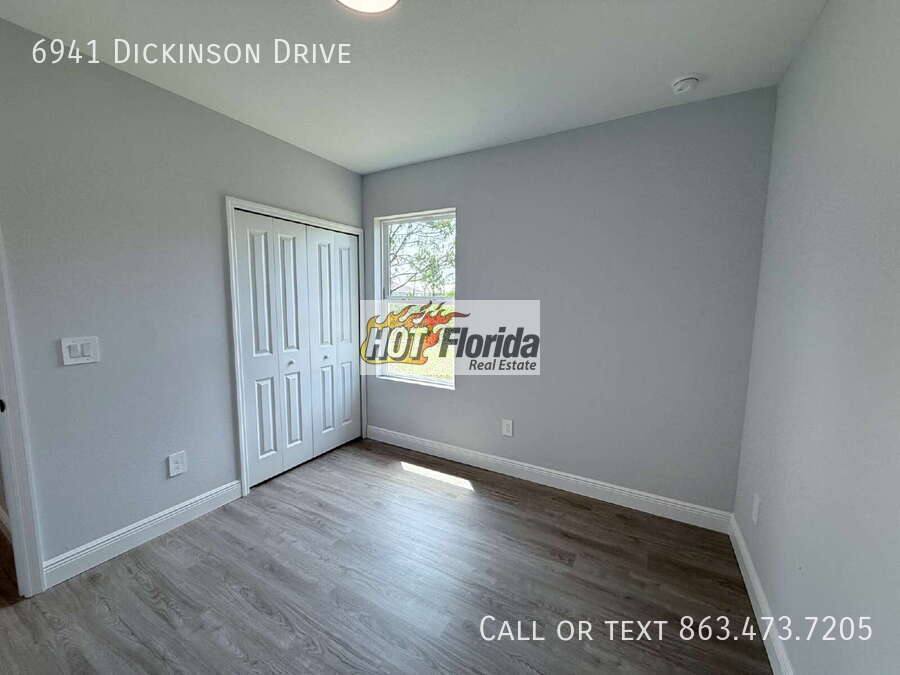 Apartment for rent at 6941 Dickinson Dr, Sebring, FL 33872