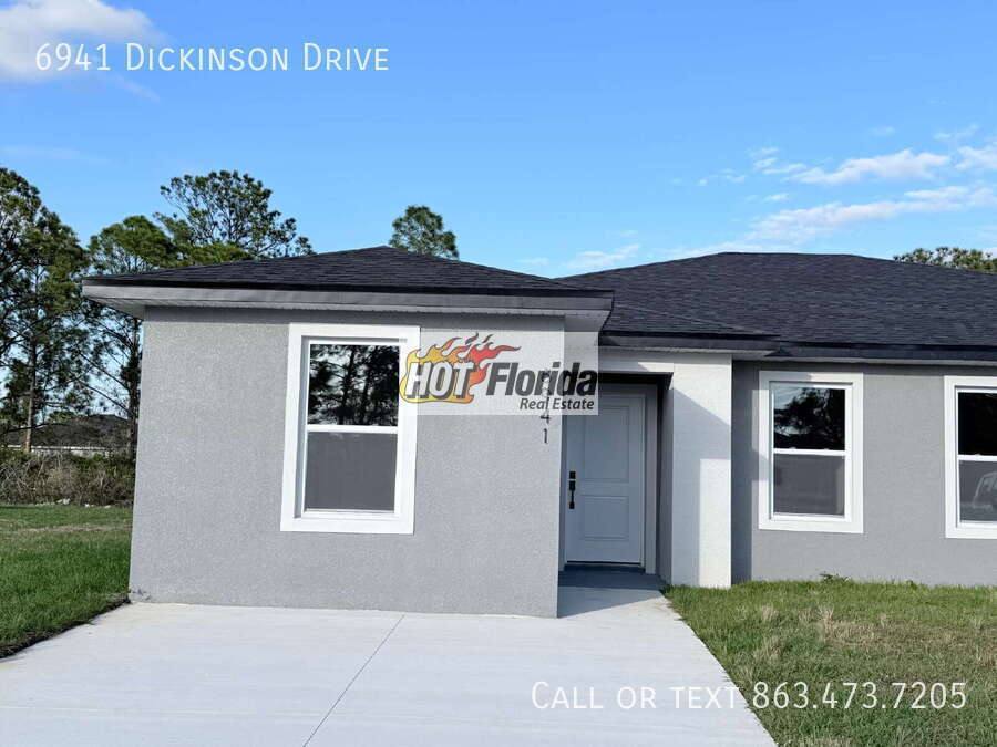 Apartment for rent at 6941 Dickinson Dr, Sebring, FL 33872