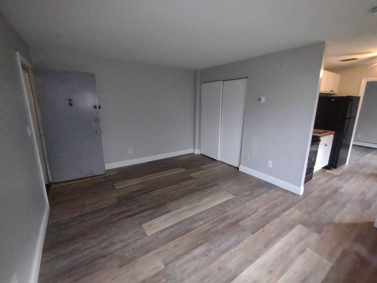 Apartment for rent at 5383 Sunnyslope Rd, Maple Heights, OH 44137