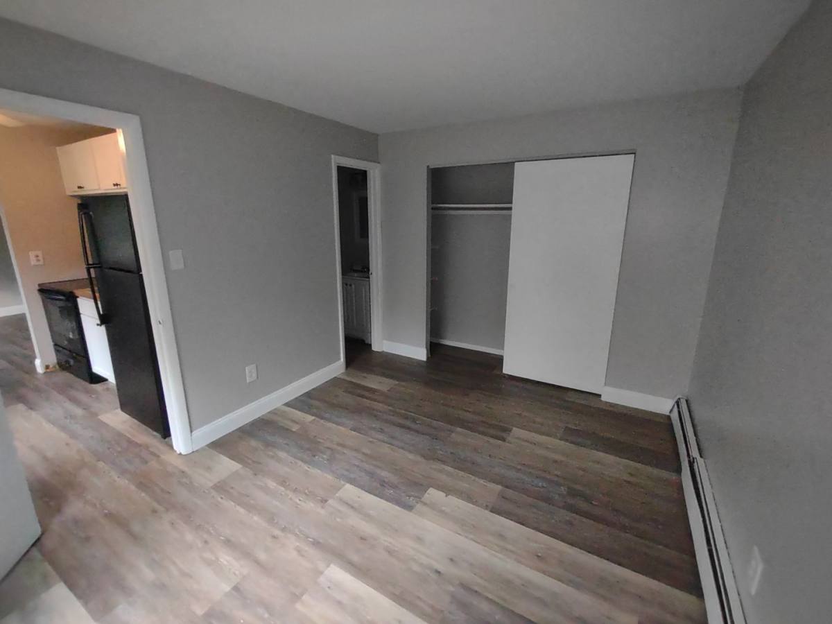 Apartment for rent at 5383 Sunnyslope Rd, Maple Heights, OH 44137