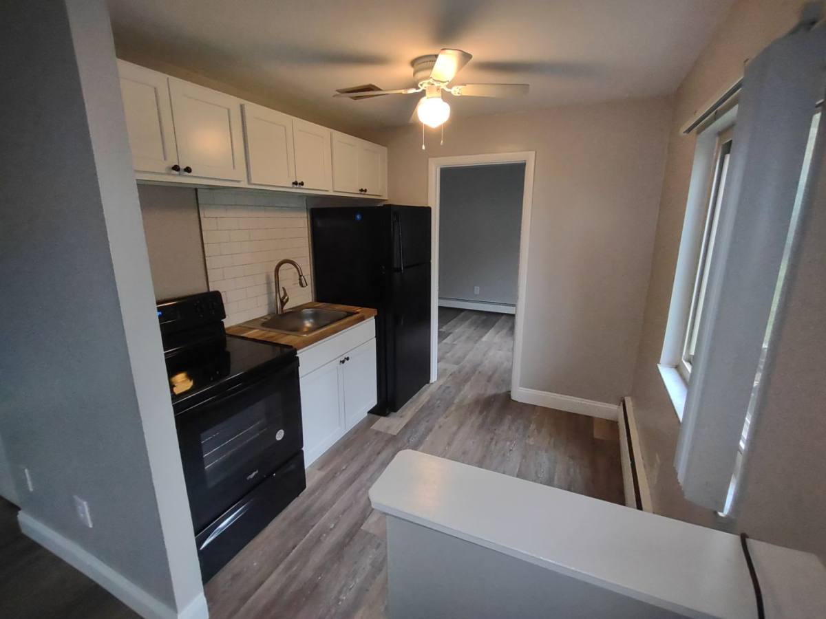 Apartment for rent at 5383 Sunnyslope Rd, Maple Heights, OH 44137